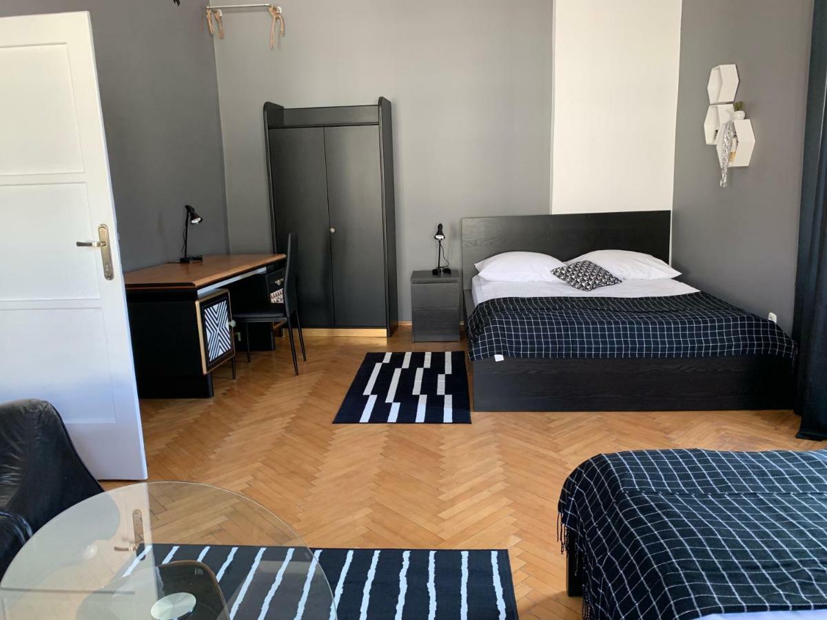 Wawel Suites Краков Экстерьер фото
